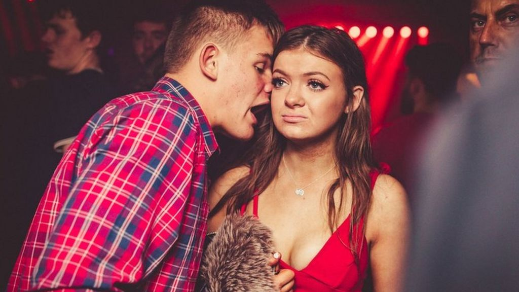 Guy talking to girl in club Meme Template
