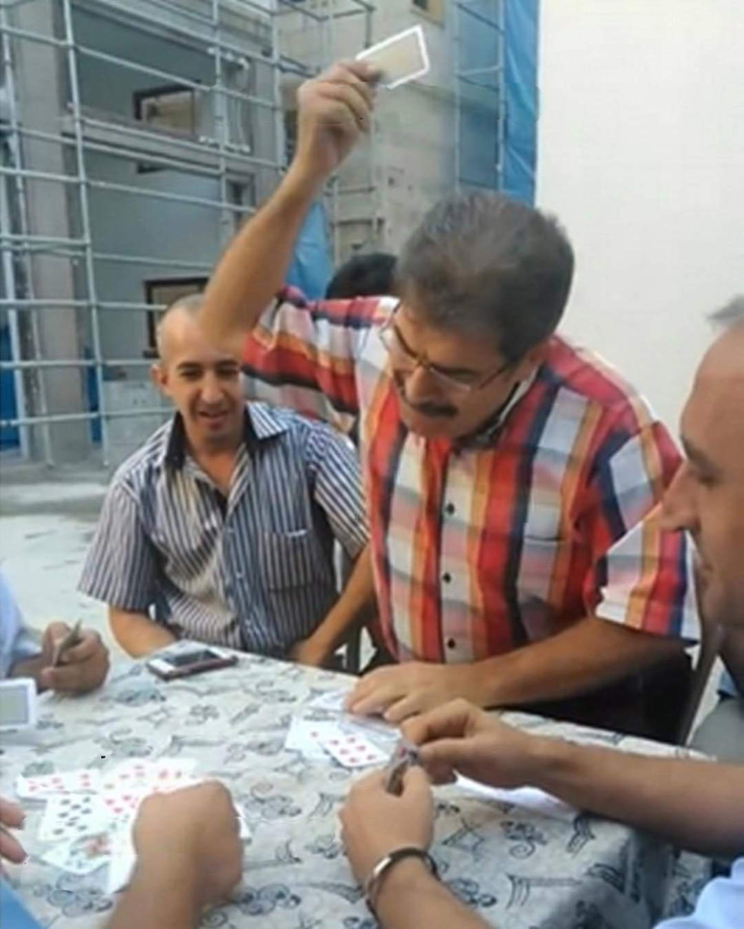 angry turkish man playing cards Meme Template
