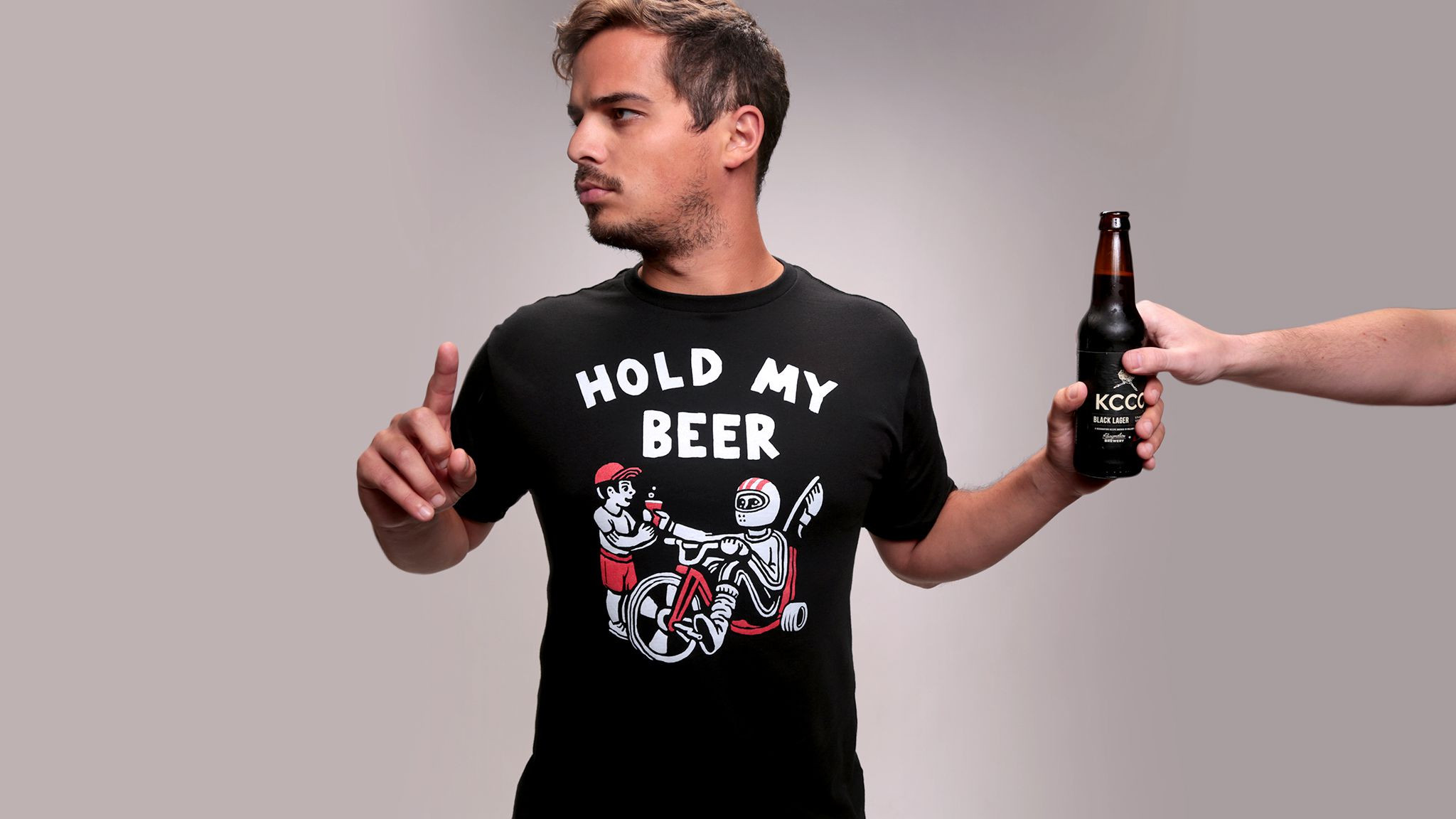 Hold my beer Meme Template